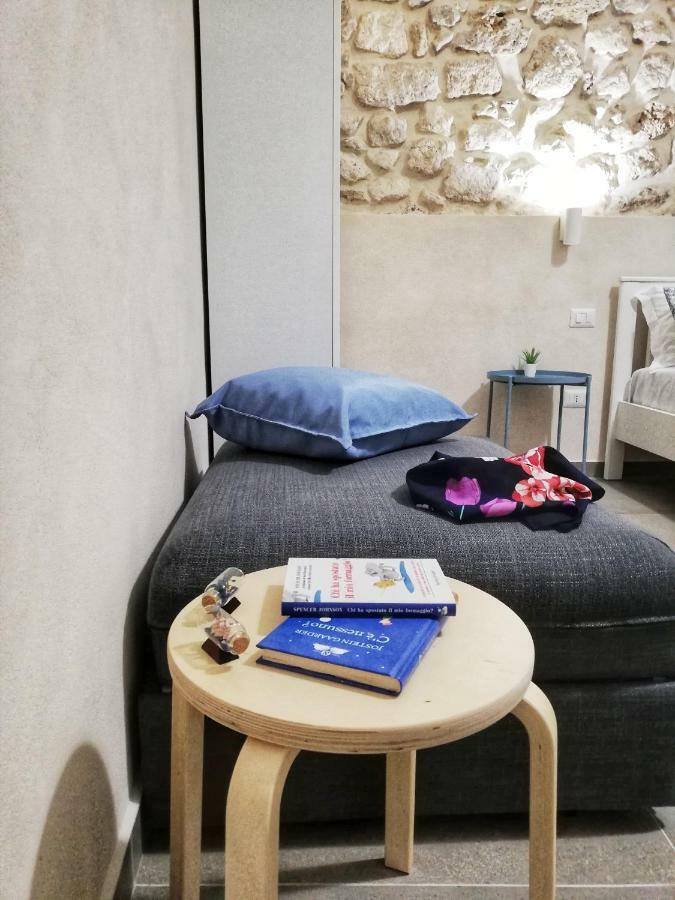 Essentia Rooms- Ortigia Holidays シラクーサ エクステリア 写真