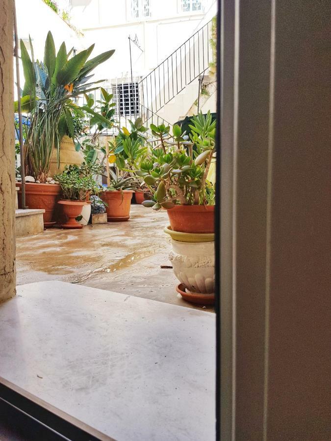 Essentia Rooms- Ortigia Holidays シラクーサ エクステリア 写真